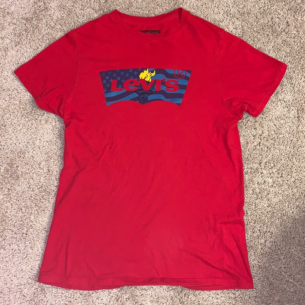 Men’s Red Levi’s Short Sleeve T-Shirt